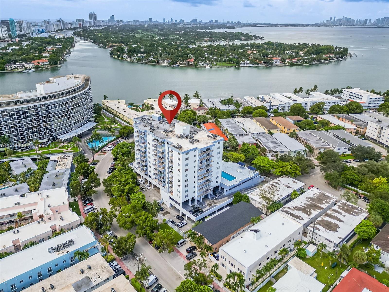 STANTON HOUSE CONDO - Residential