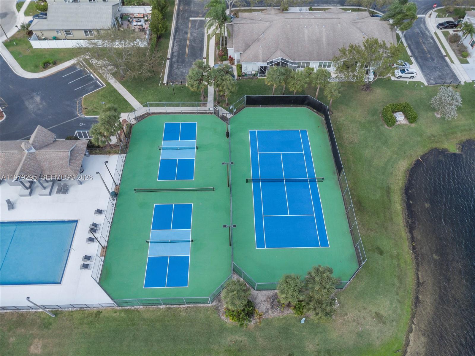 LAND SECTION 8 - Residential