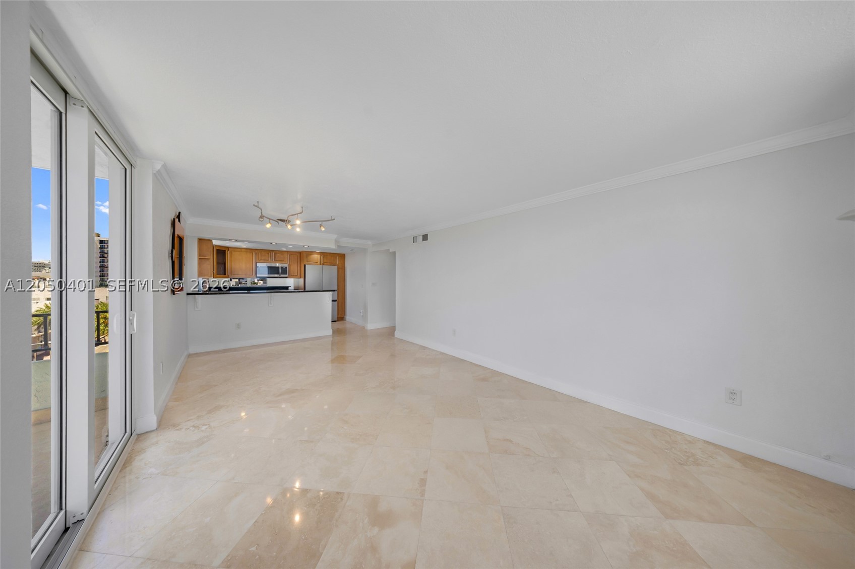 720 COLLINS AV 603