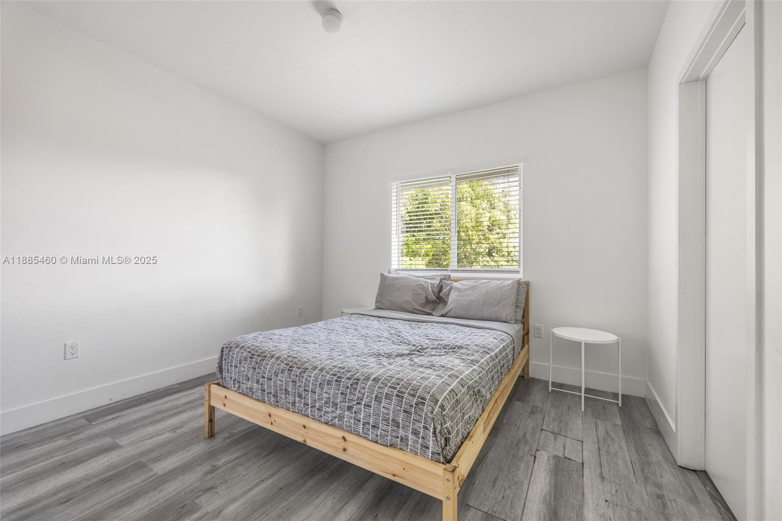 FOSTER HOMESITES - Residential Income