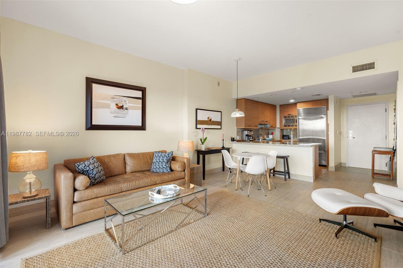 GROVE GARDEN RESIDENCES C - Residential Lease