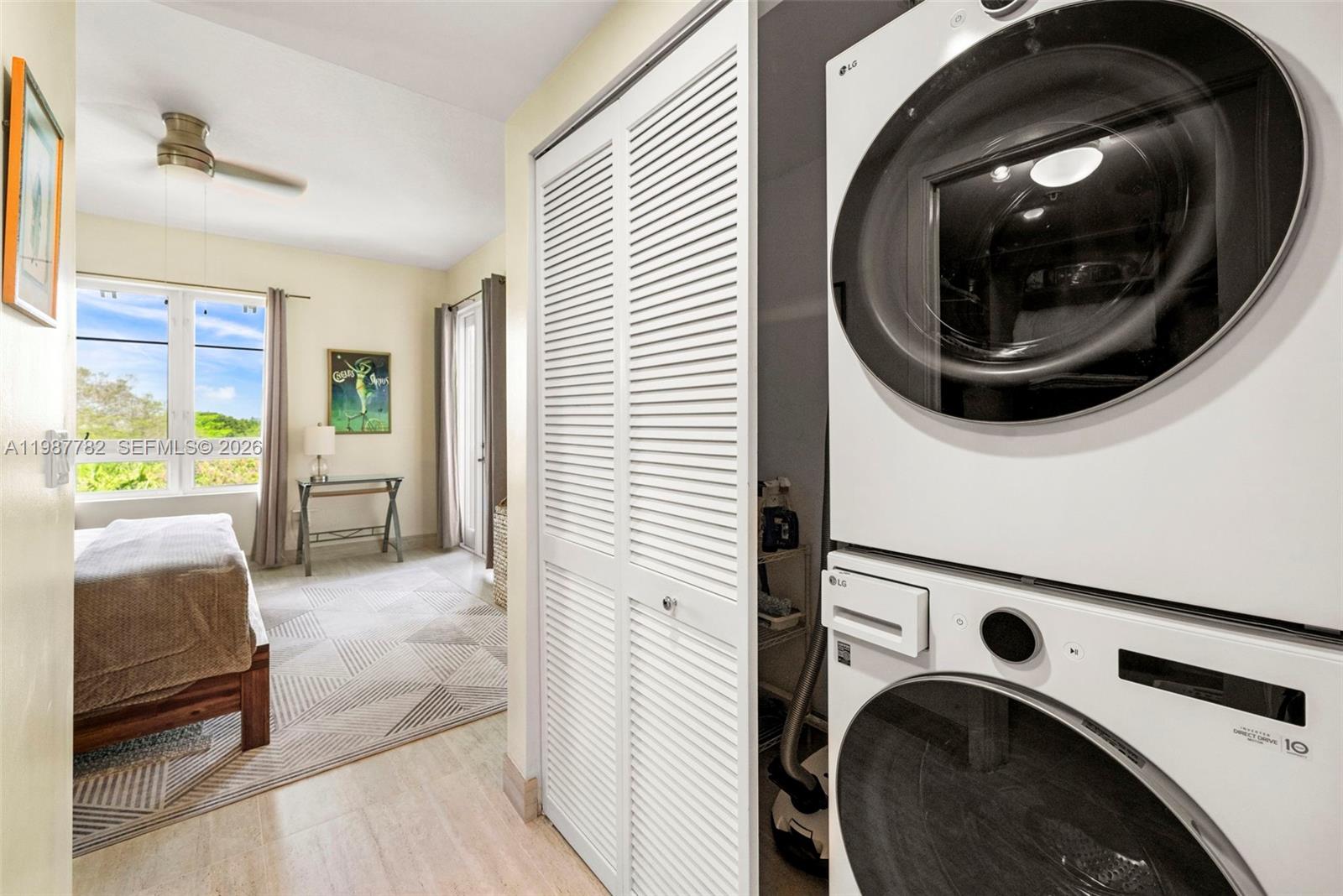 GROVE GARDEN RESIDENCES C - Residential Lease