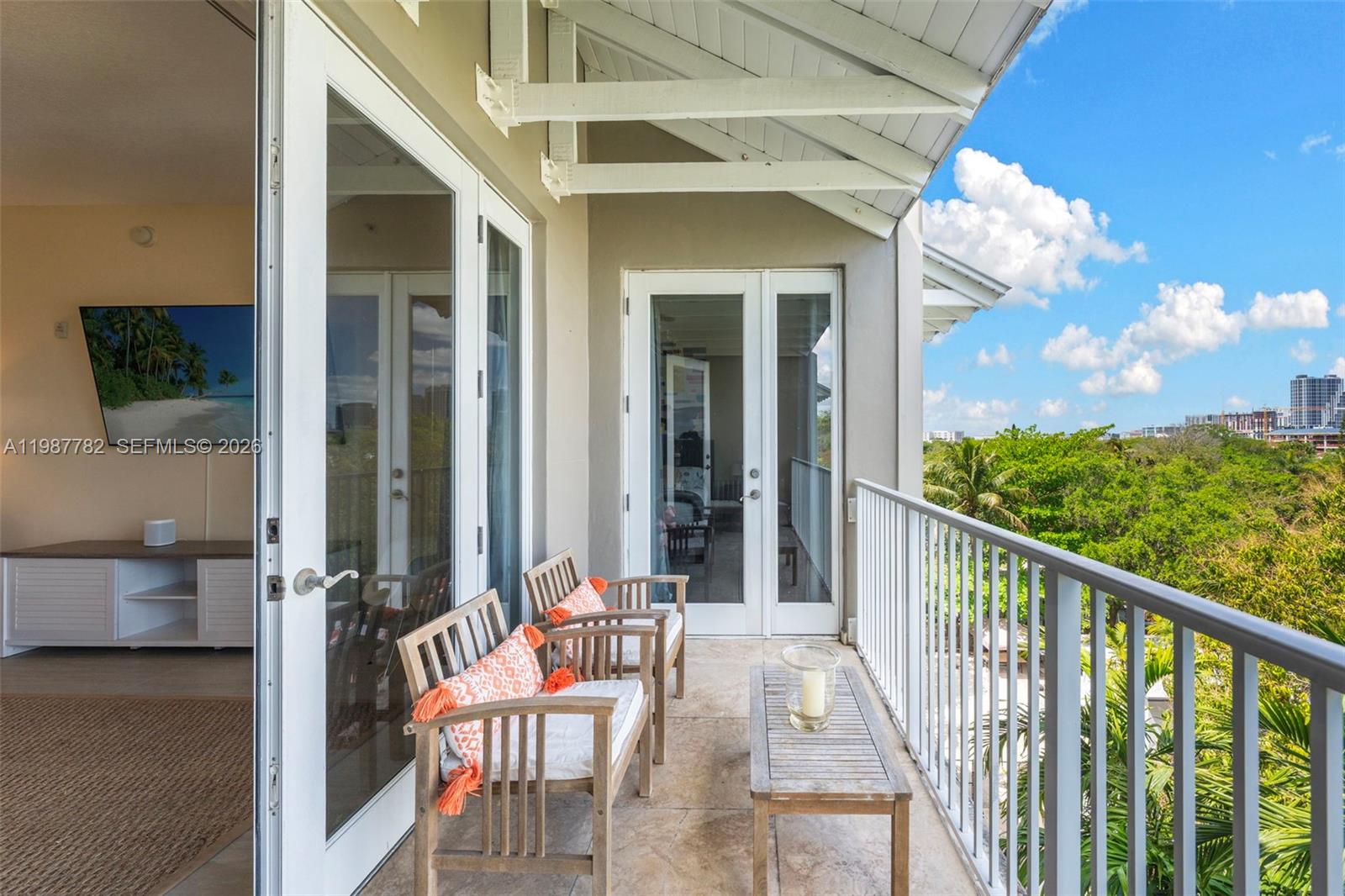 GROVE GARDEN RESIDENCES C - Residential Lease