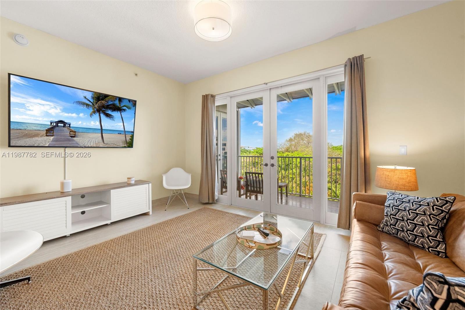 GROVE GARDEN RESIDENCES C - Residential Lease