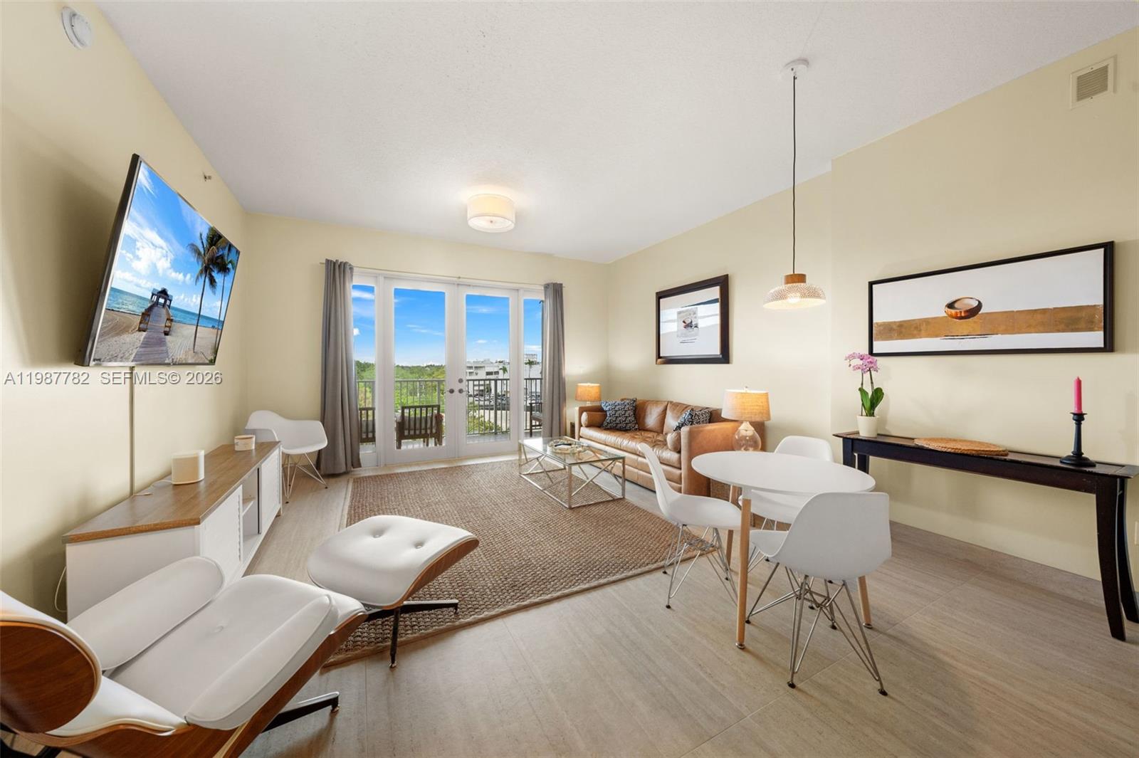 GROVE GARDEN RESIDENCES C - Residential Lease