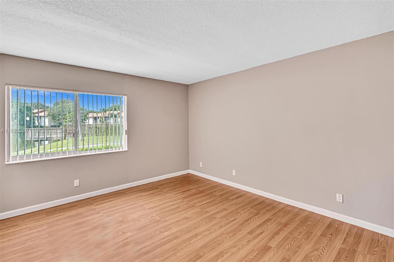 PINE RIDGE AT HAVERHILL C - Residential
