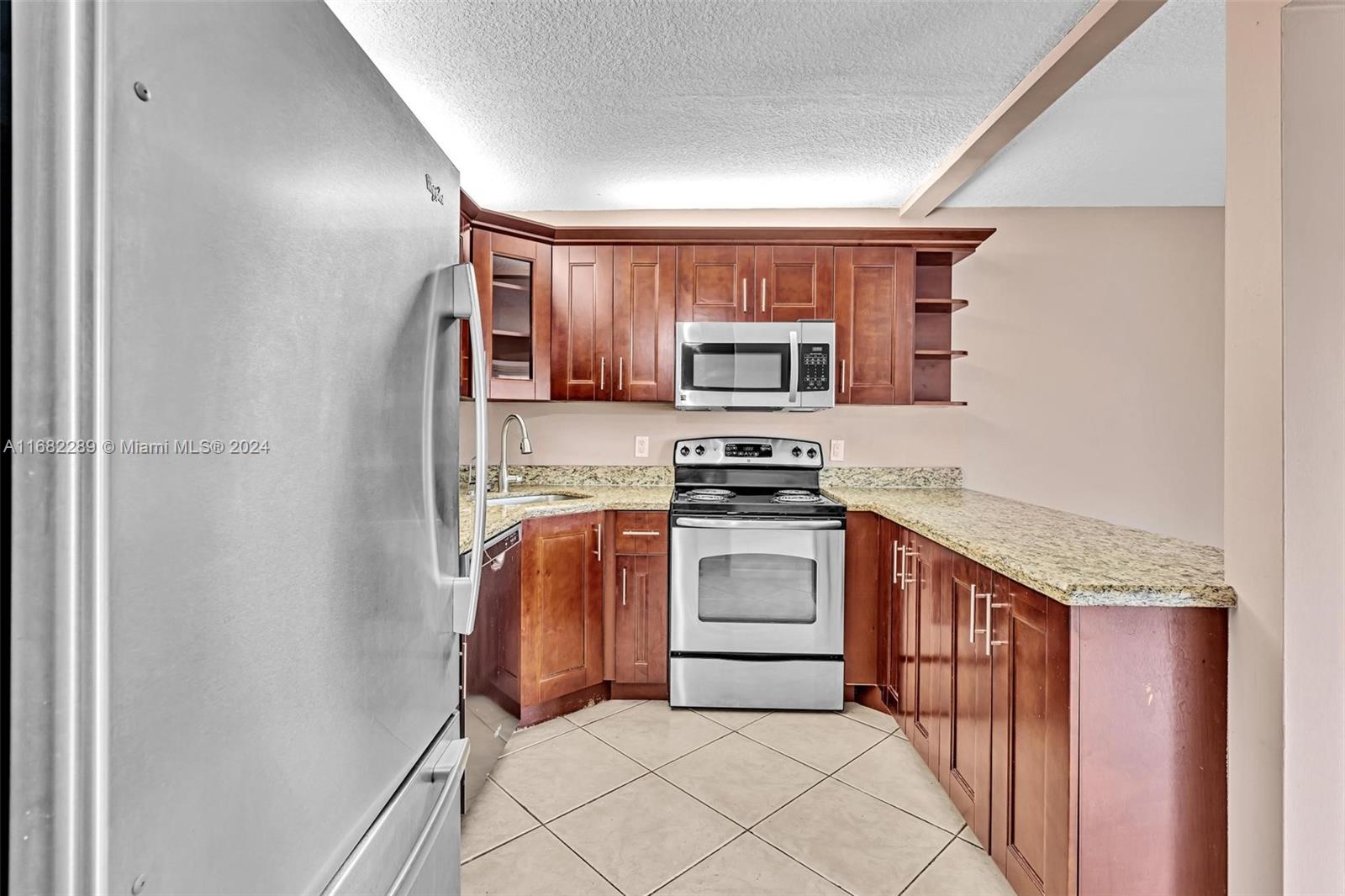 PINE RIDGE AT HAVERHILL C - Residential