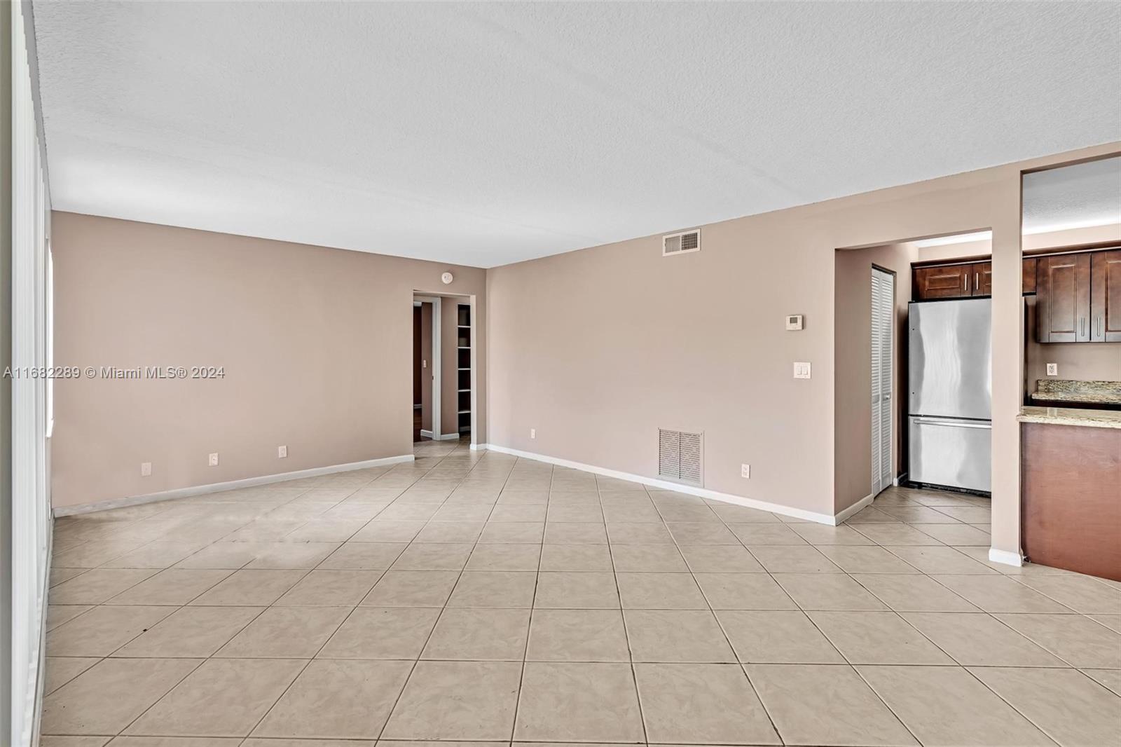 PINE RIDGE AT HAVERHILL C - Residential