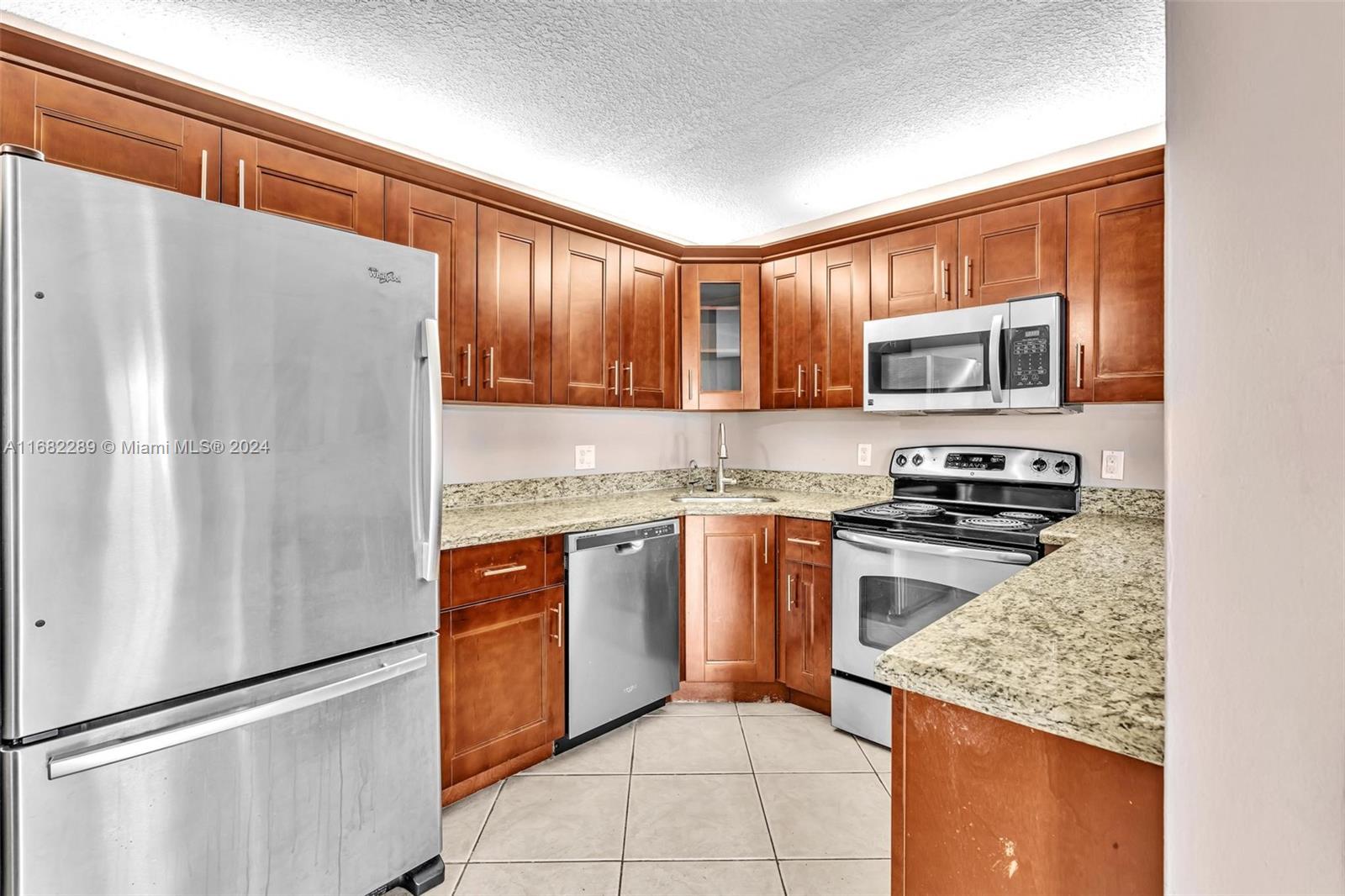 PINE RIDGE AT HAVERHILL C - Residential