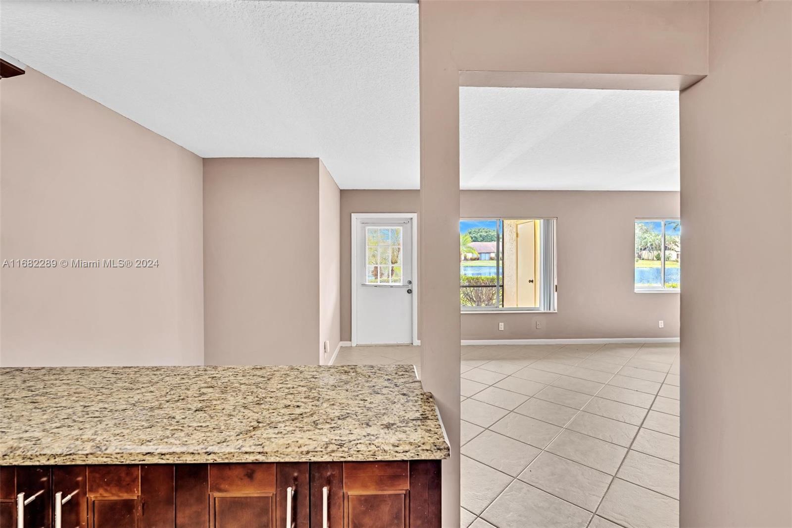 PINE RIDGE AT HAVERHILL C - Residential