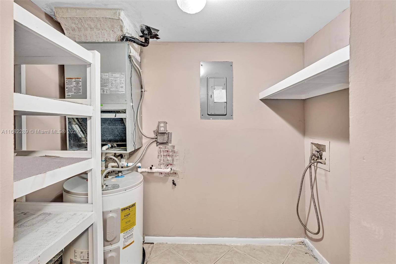 PINE RIDGE AT HAVERHILL C - Residential