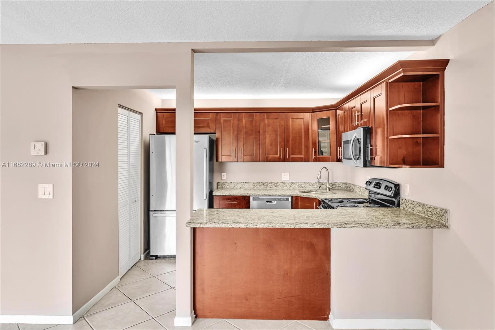 PINE RIDGE AT HAVERHILL C - Residential