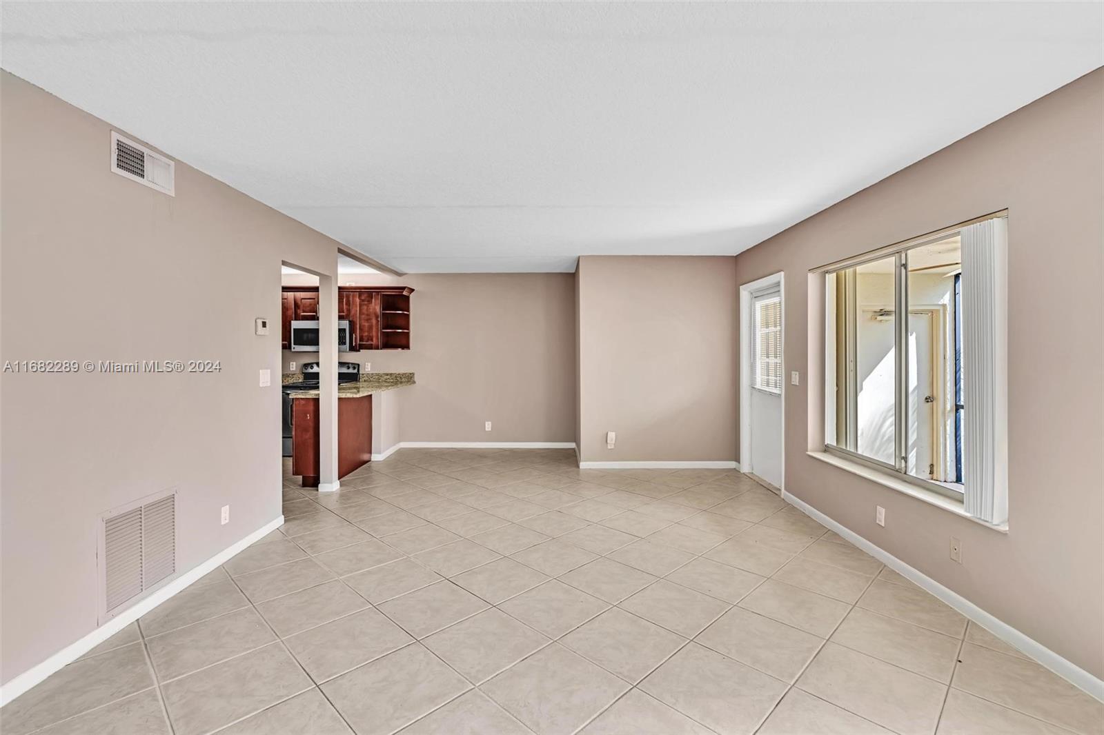 PINE RIDGE AT HAVERHILL C - Residential