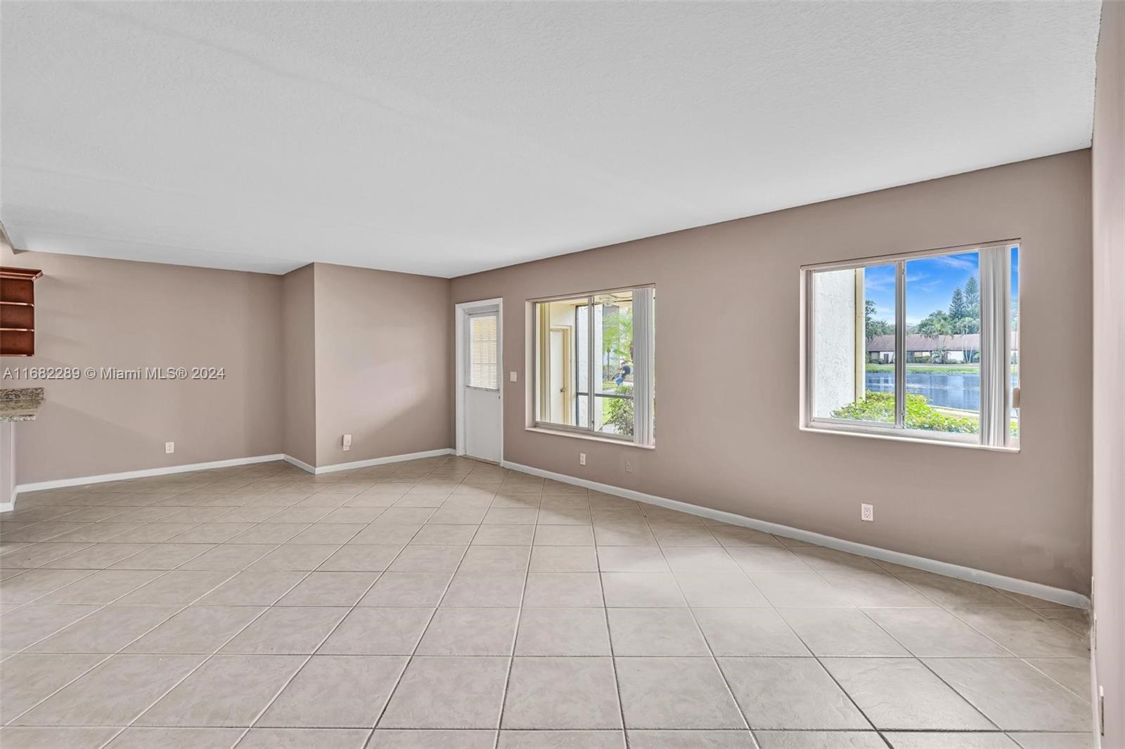 PINE RIDGE AT HAVERHILL C - Residential