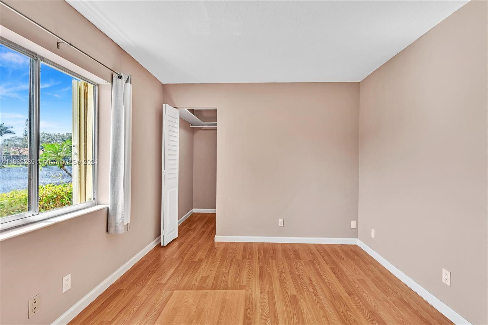 PINE RIDGE AT HAVERHILL C - Residential