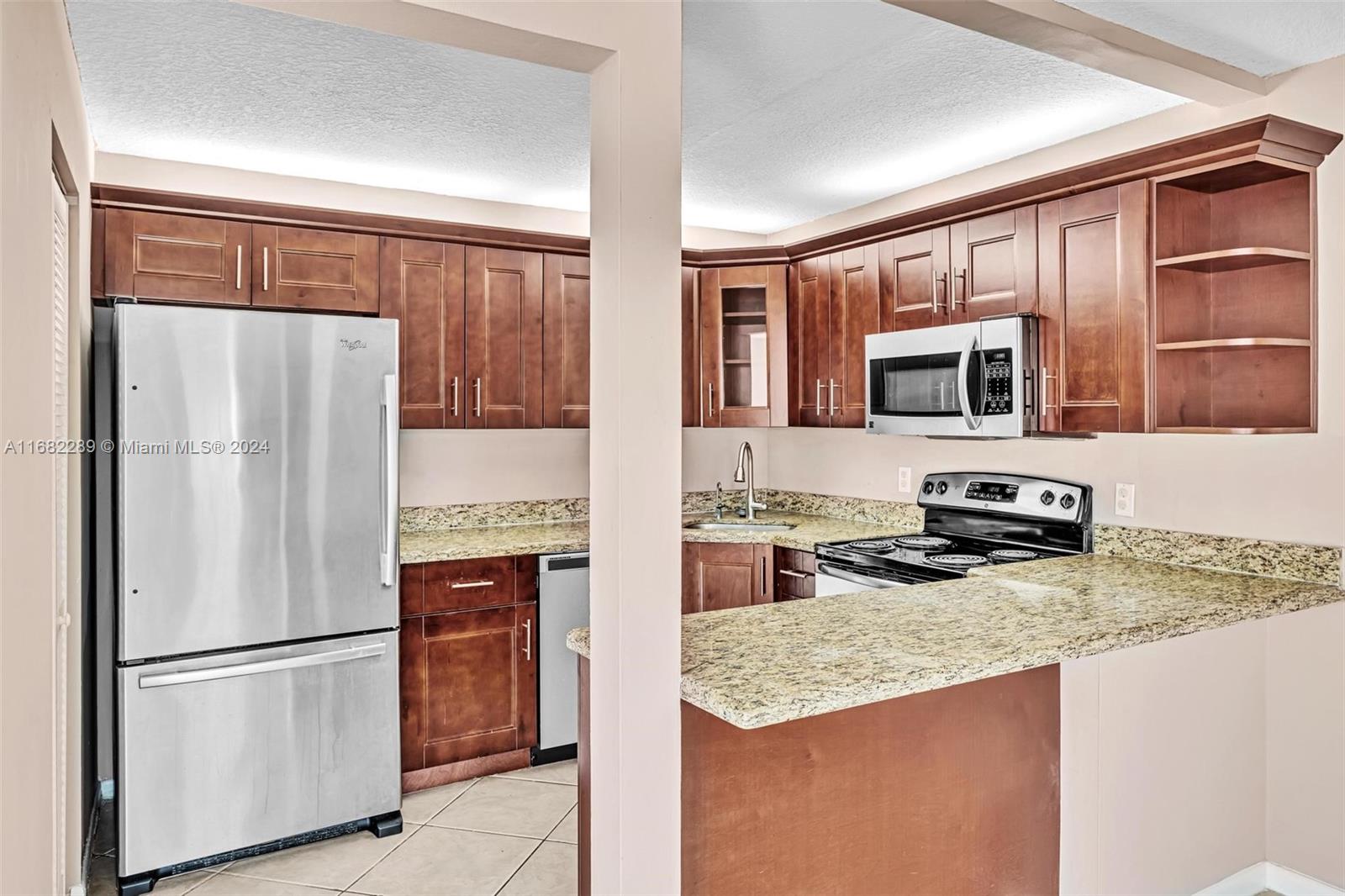 PINE RIDGE AT HAVERHILL C - Residential