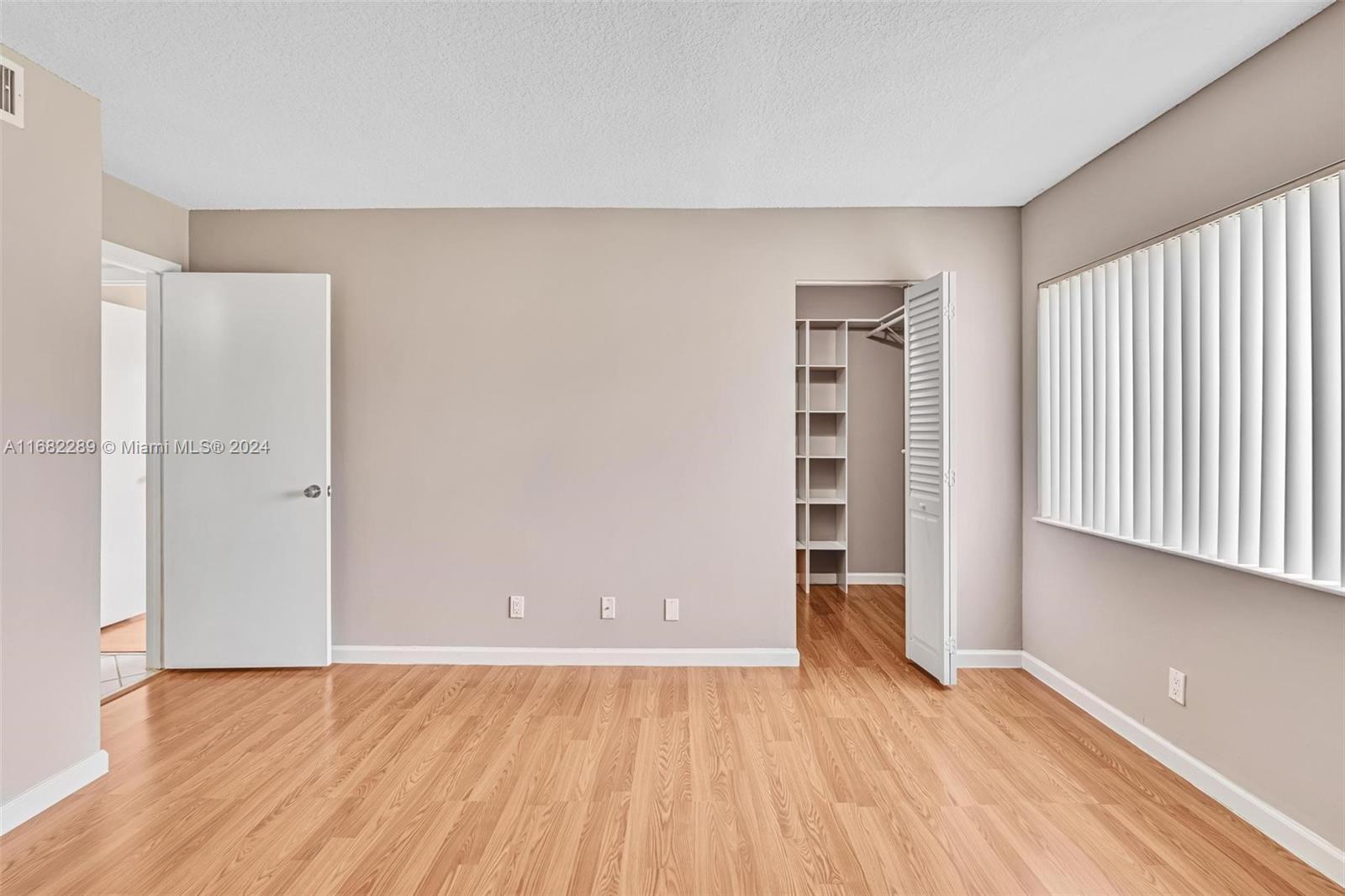 PINE RIDGE AT HAVERHILL C - Residential