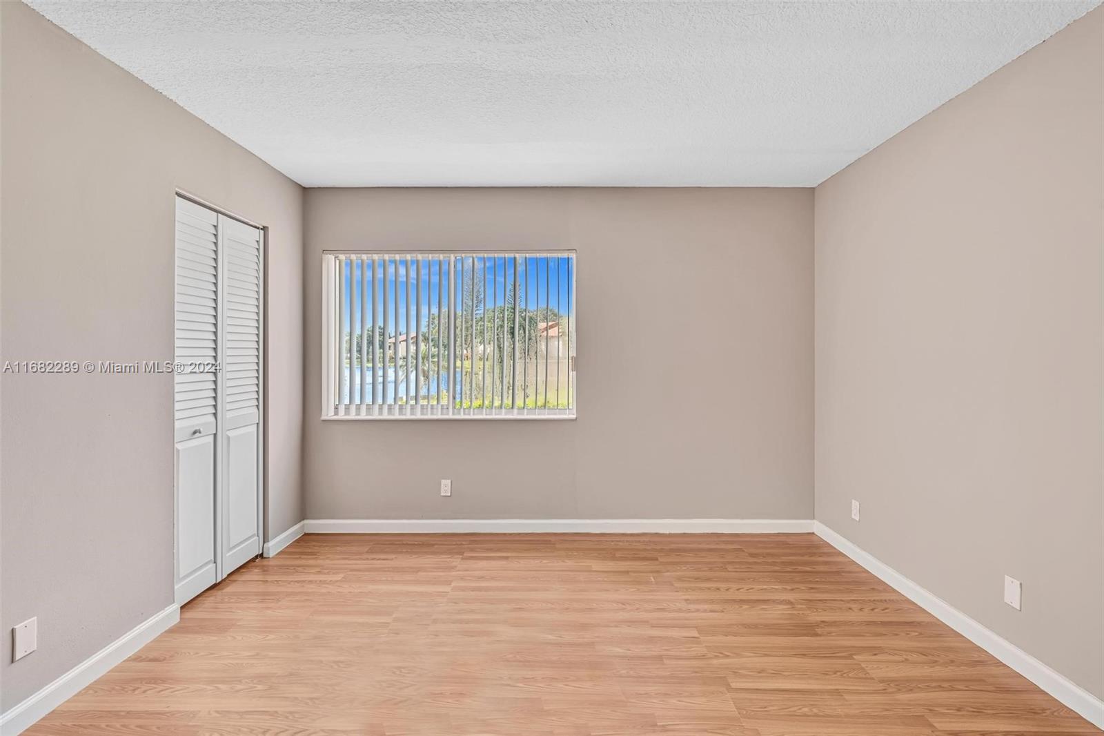 PINE RIDGE AT HAVERHILL C - Residential
