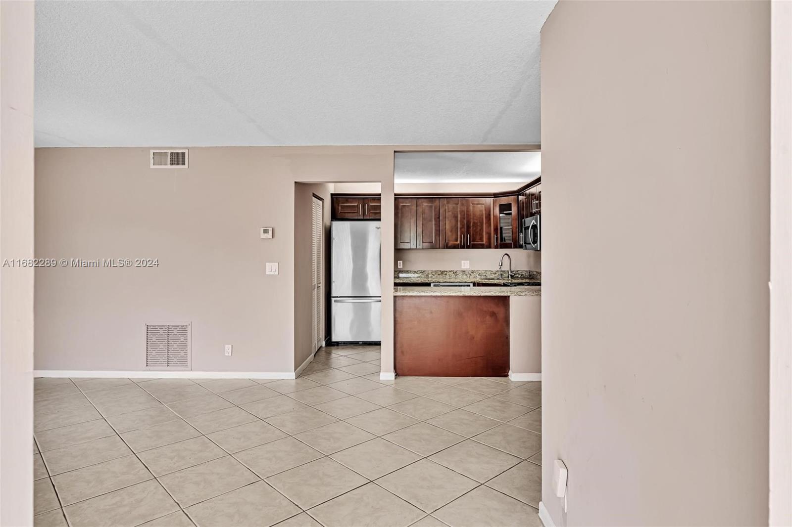 PINE RIDGE AT HAVERHILL C - Residential