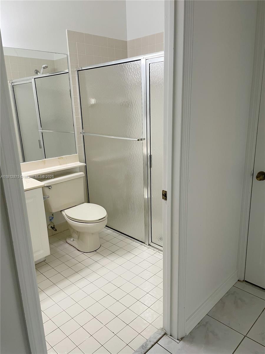 CHAPEL LAKE ESTATES - Residential Lease