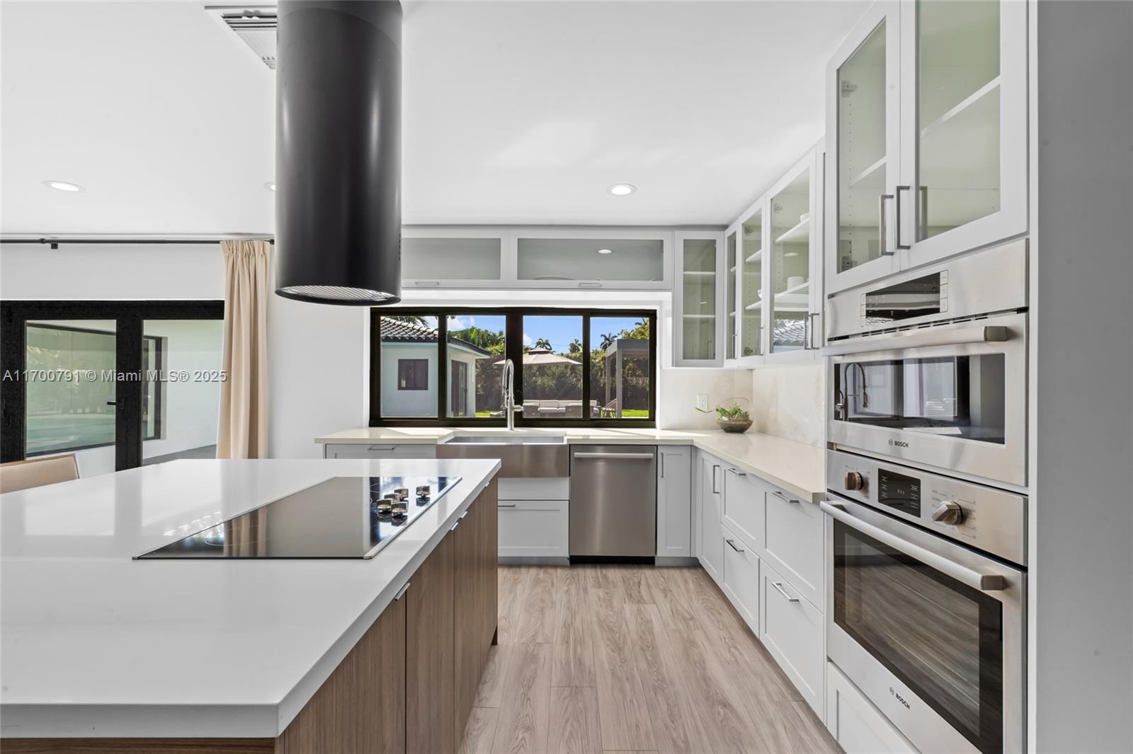 HIBISCUS ISLAND - Residential Lease