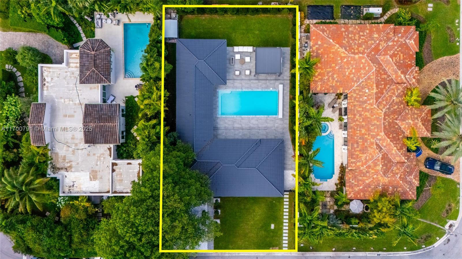 HIBISCUS ISLAND - Residential Lease