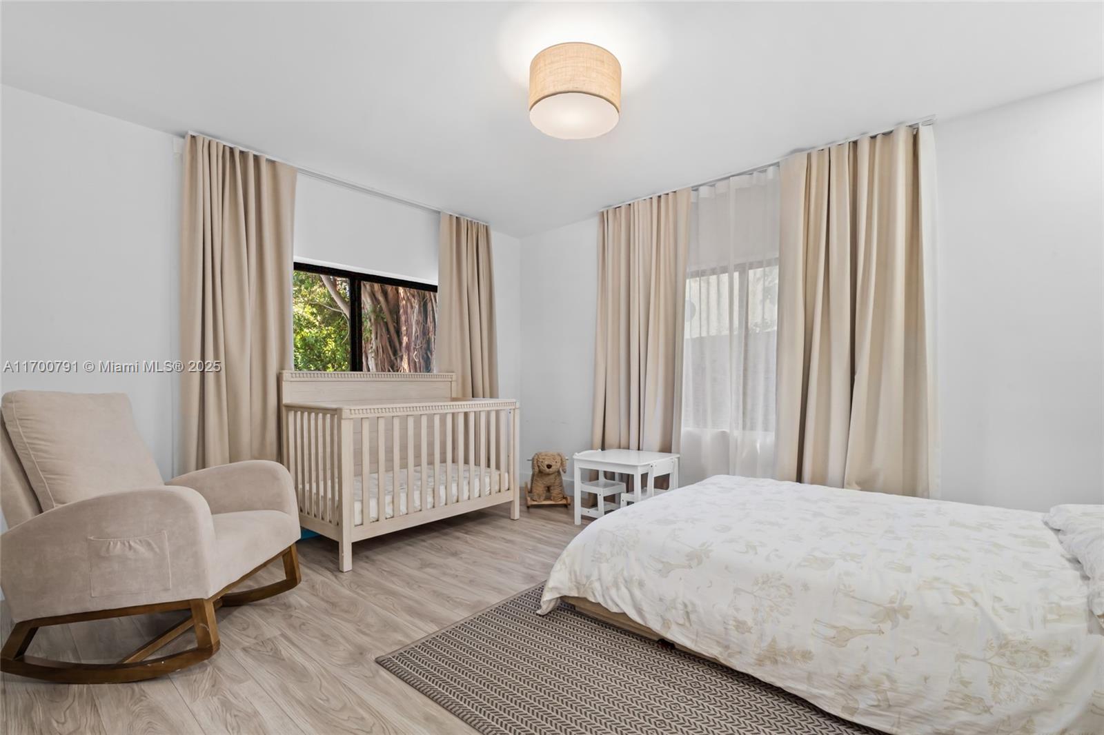 HIBISCUS ISLAND - Residential Lease