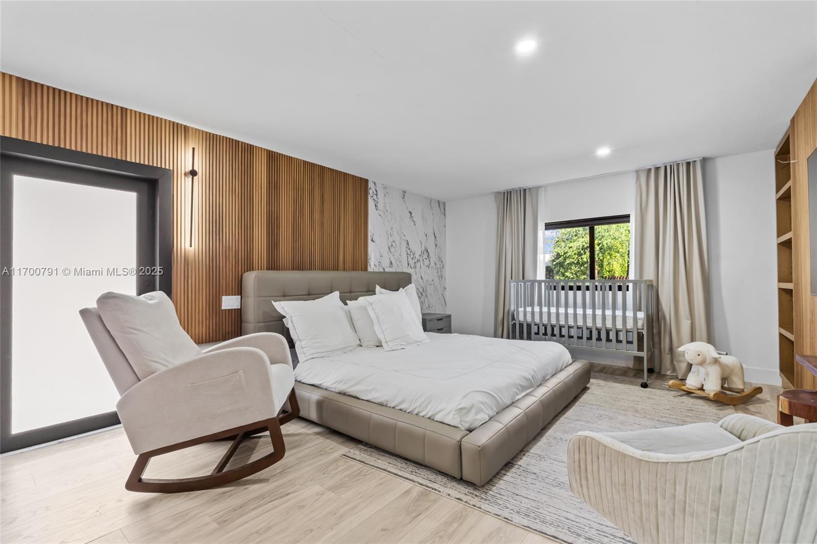 HIBISCUS ISLAND - Residential Lease