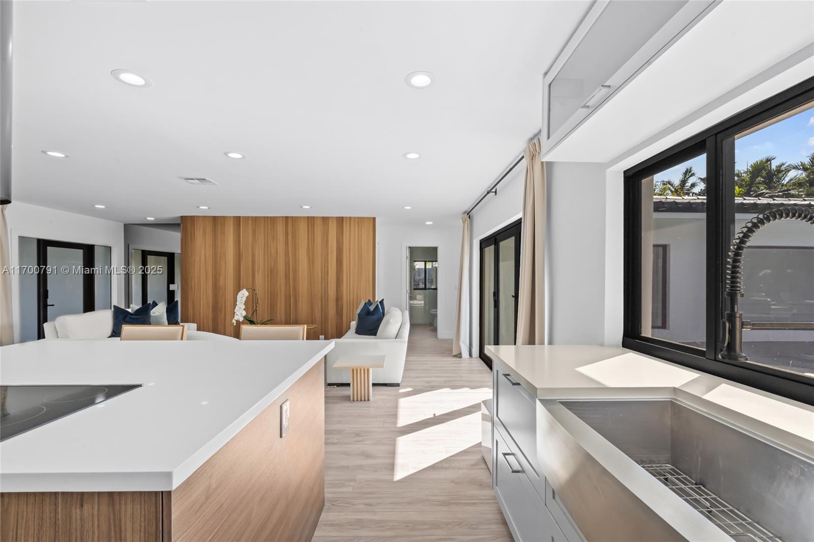 HIBISCUS ISLAND - Residential Lease