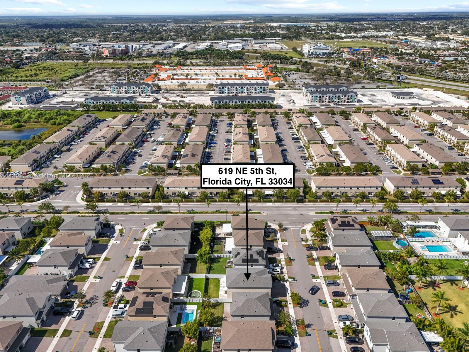 619 NE 5th St, Florida City, FL, 33034/$400,000 4 619 NE 5th St
