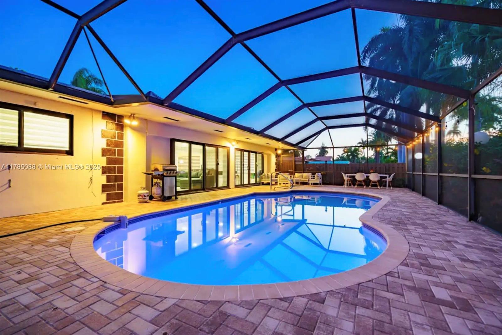 Property for Sale at 1141 N Northlake Dr, Hollywood, Broward County, Florida - Bedrooms: 7 
Bathrooms: 4  - $2,099,000