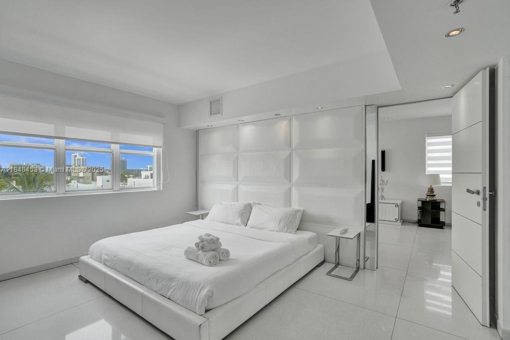 CASA GRANDE CONDO - Residential