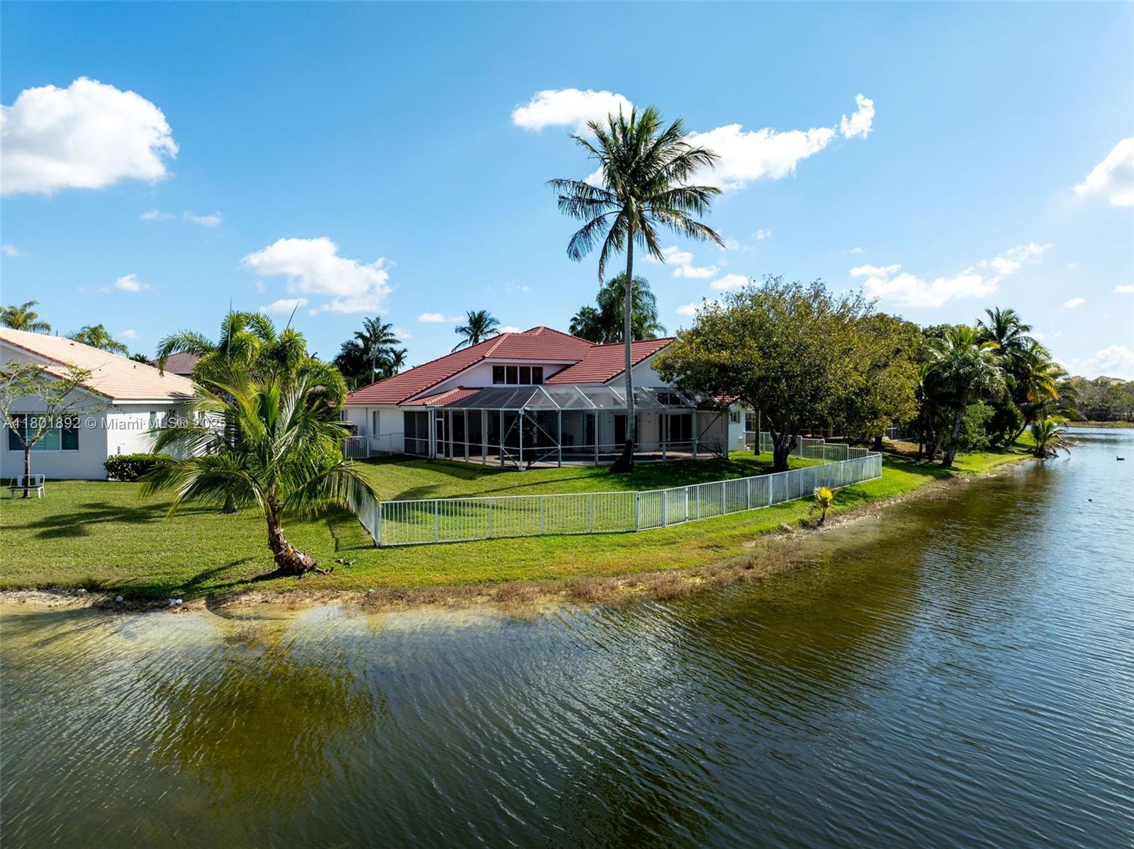 SILVER LAKES AT PEMBROKE - Residential