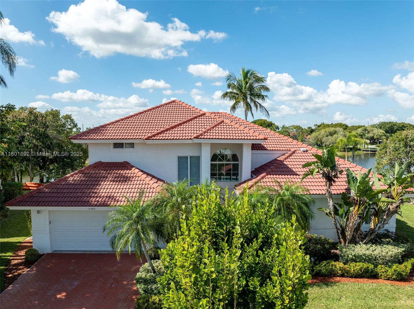 SILVER LAKES AT PEMBROKE - Residential
