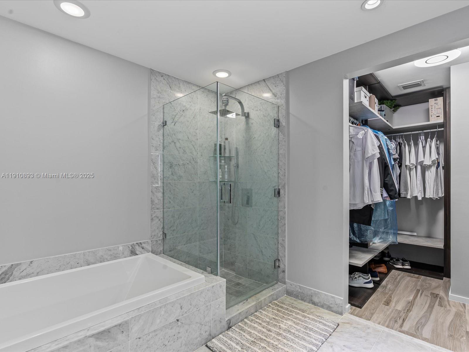 801 SMA RESIDENCES CONDO - Residential Lease