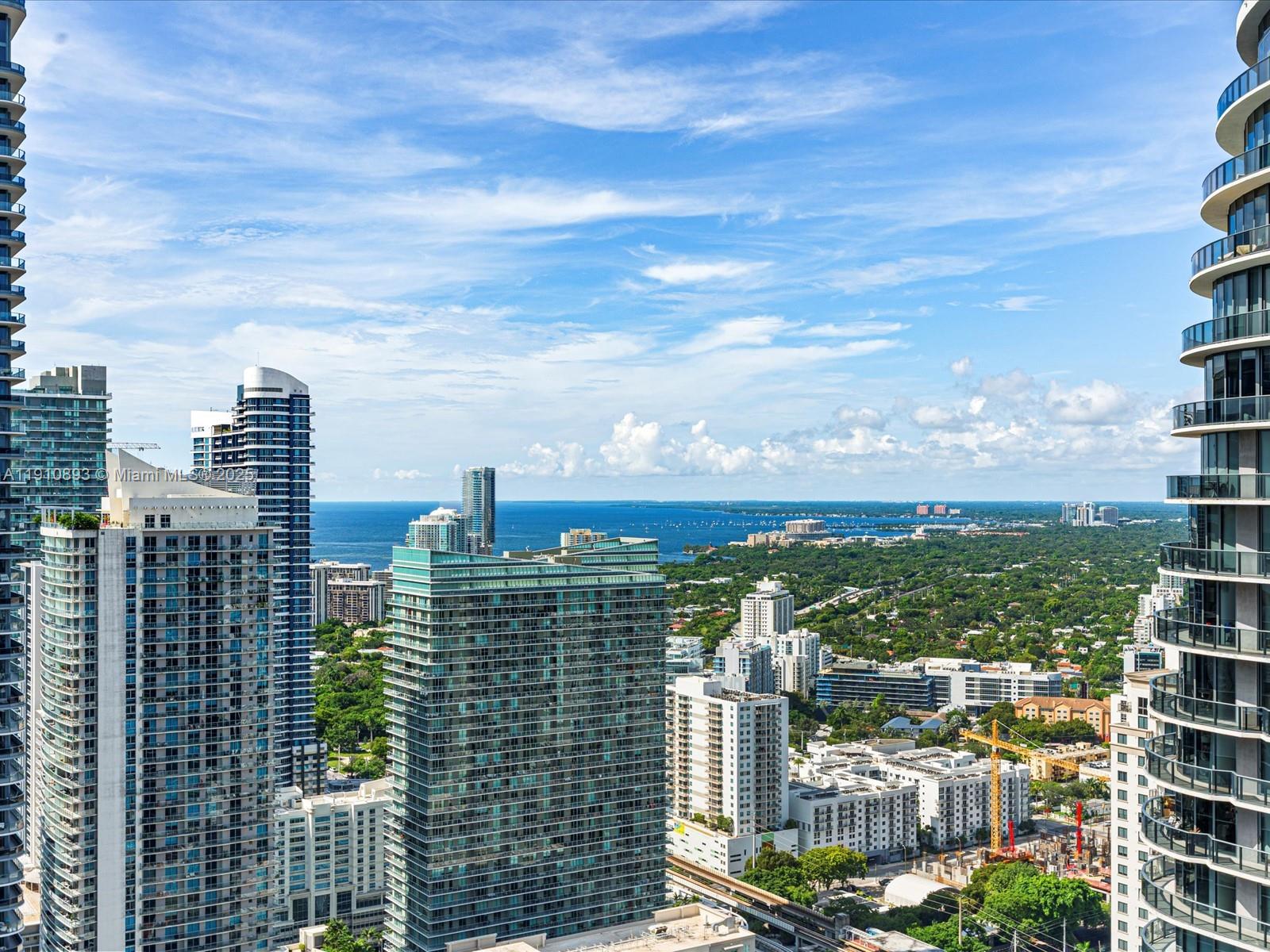 801 SMA RESIDENCES CONDO - Residential Lease