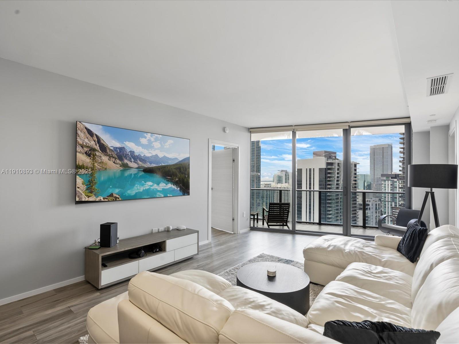 801 SMA RESIDENCES CONDO - Residential Lease