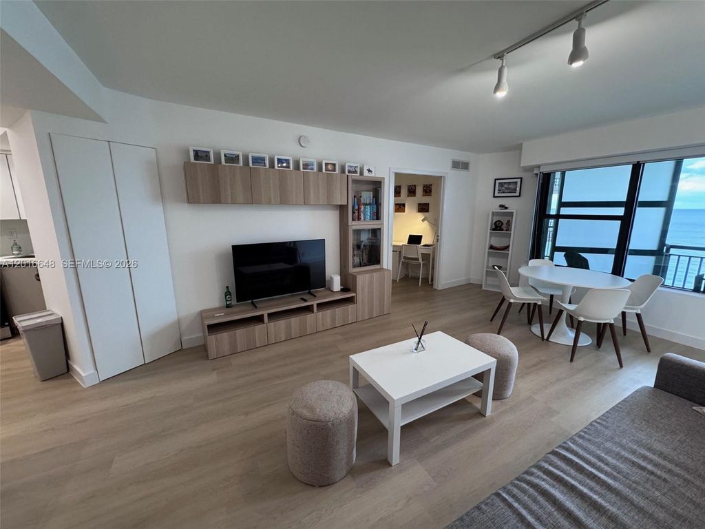 Photo of 3800 Galt Ocean Dr #709, Fort Lauderdale, FL 33308 (MLS # A12016648)
