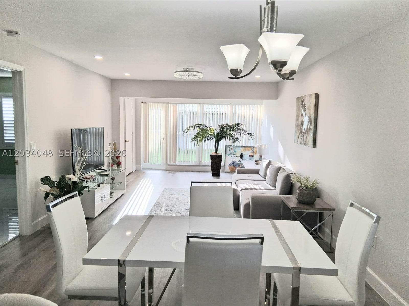 1150 Boxwood Dr 101, Delray Beach FL 33445