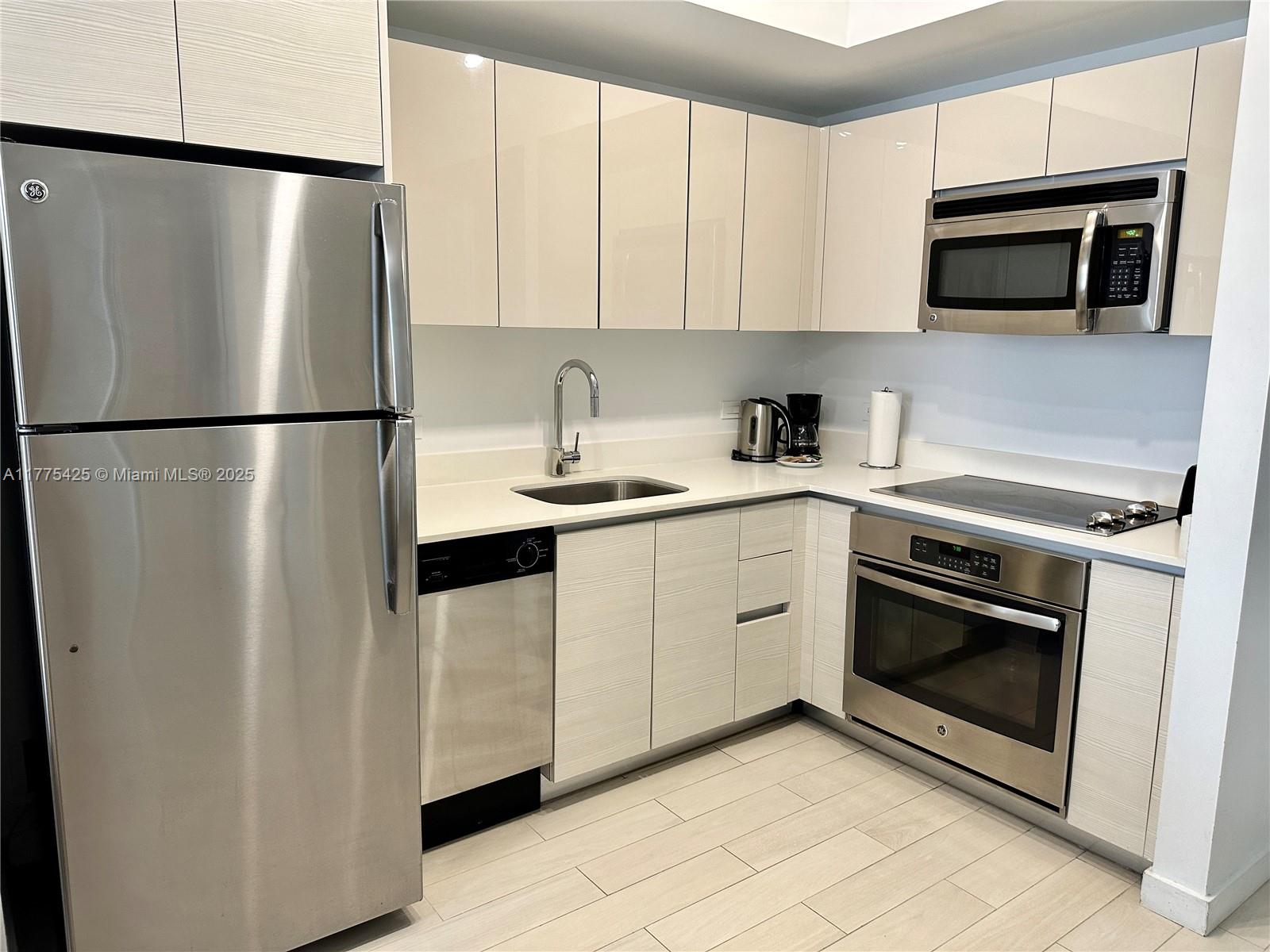 BEACHWALK CONDOMINIUM - Residential