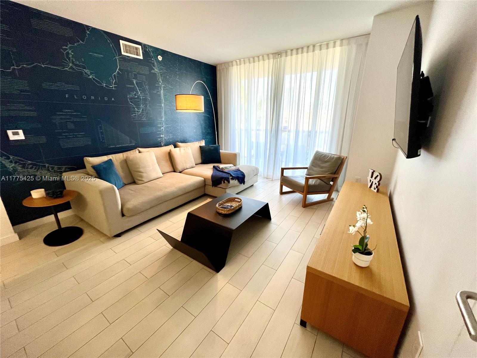 BEACHWALK CONDOMINIUM - Residential