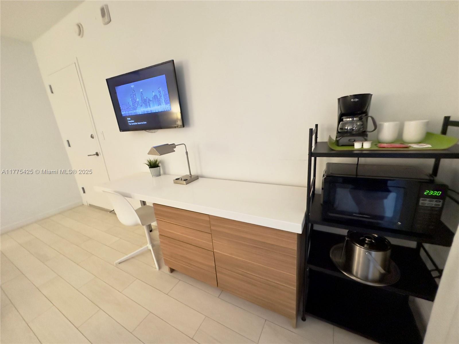 BEACHWALK CONDOMINIUM - Residential