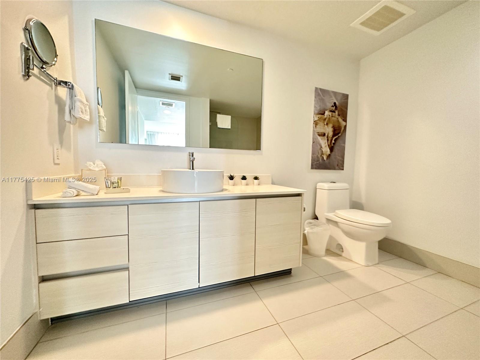 BEACHWALK CONDOMINIUM - Residential