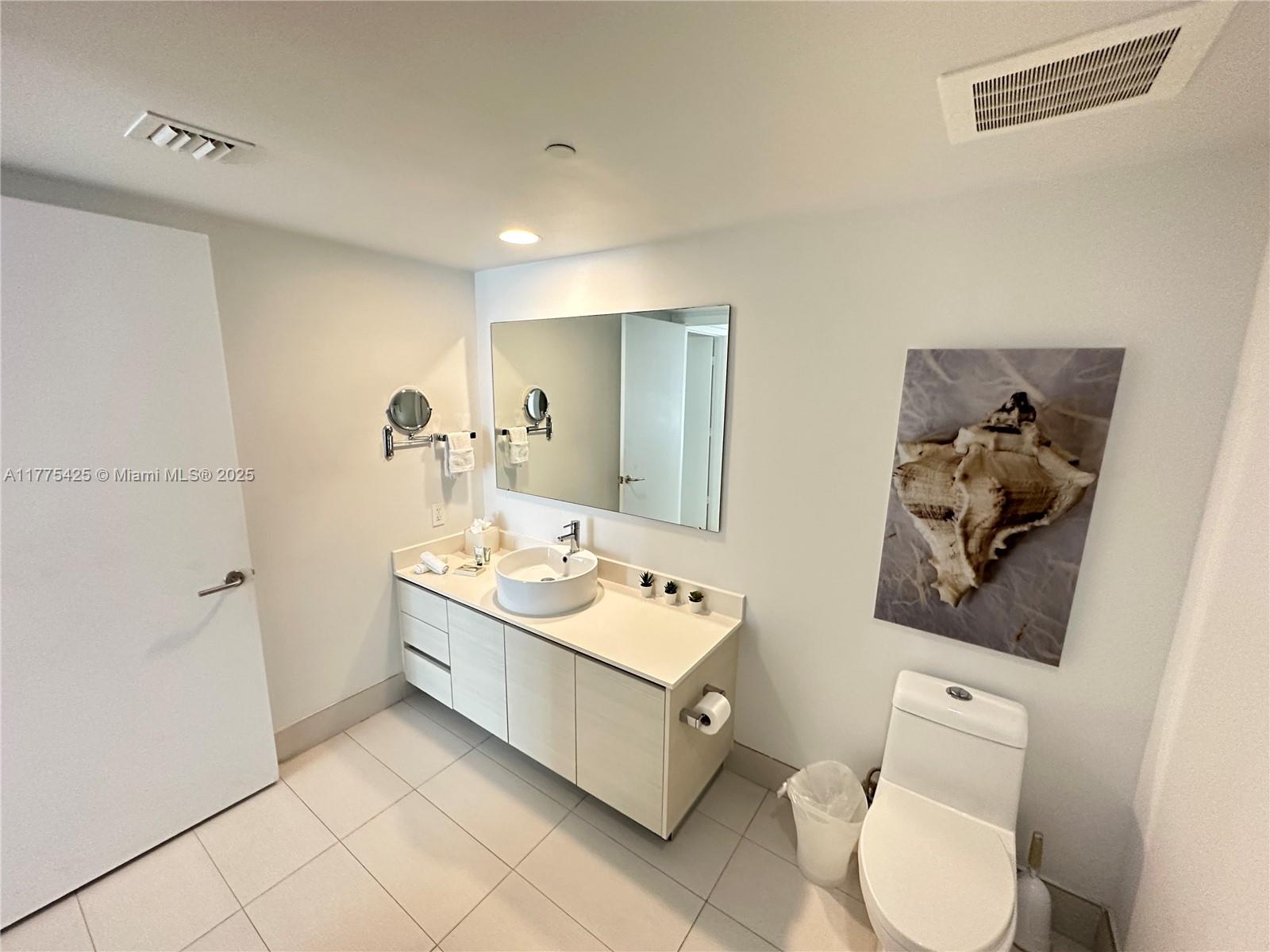 BEACHWALK CONDOMINIUM - Residential