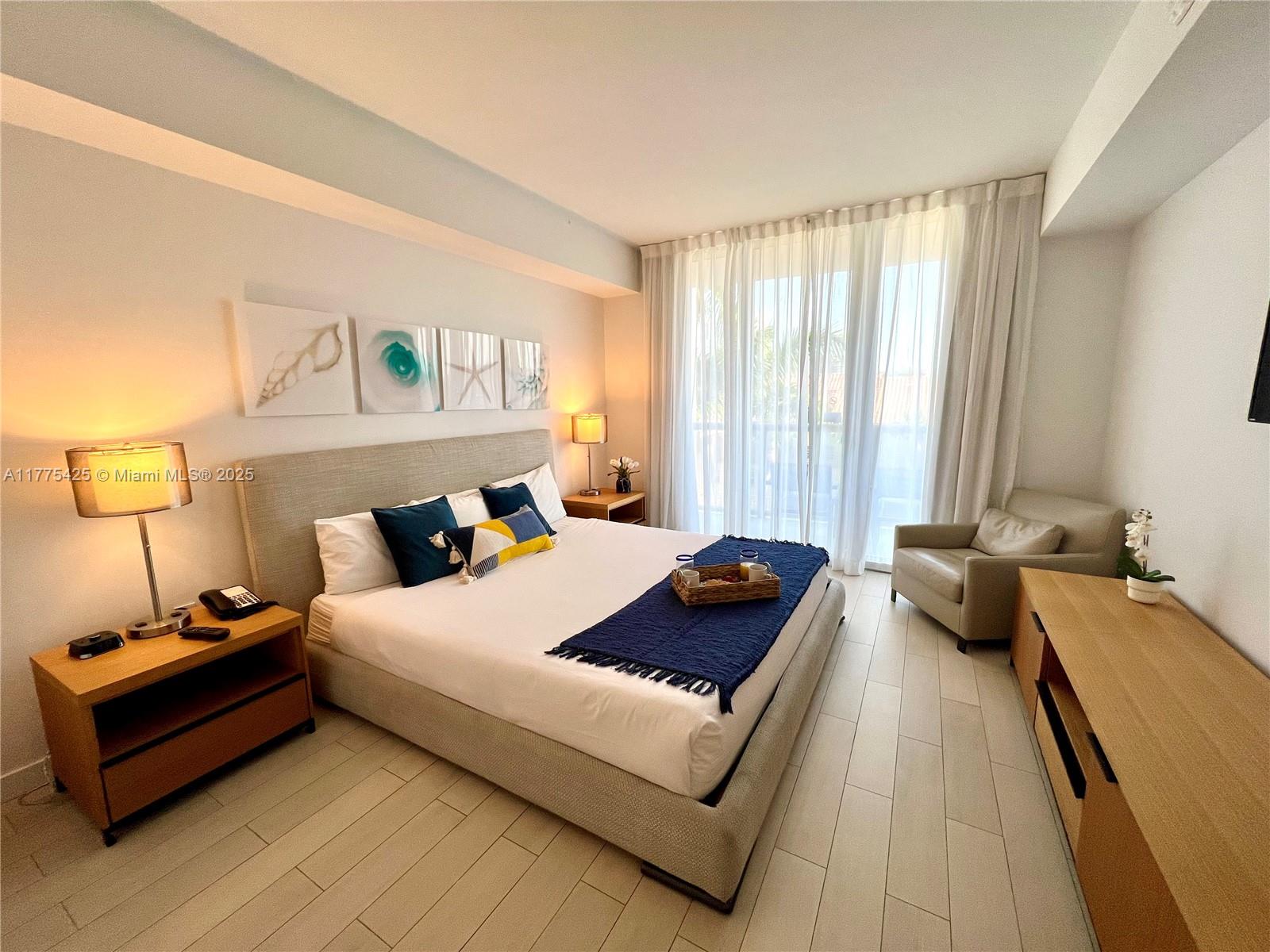 BEACHWALK CONDOMINIUM - Residential