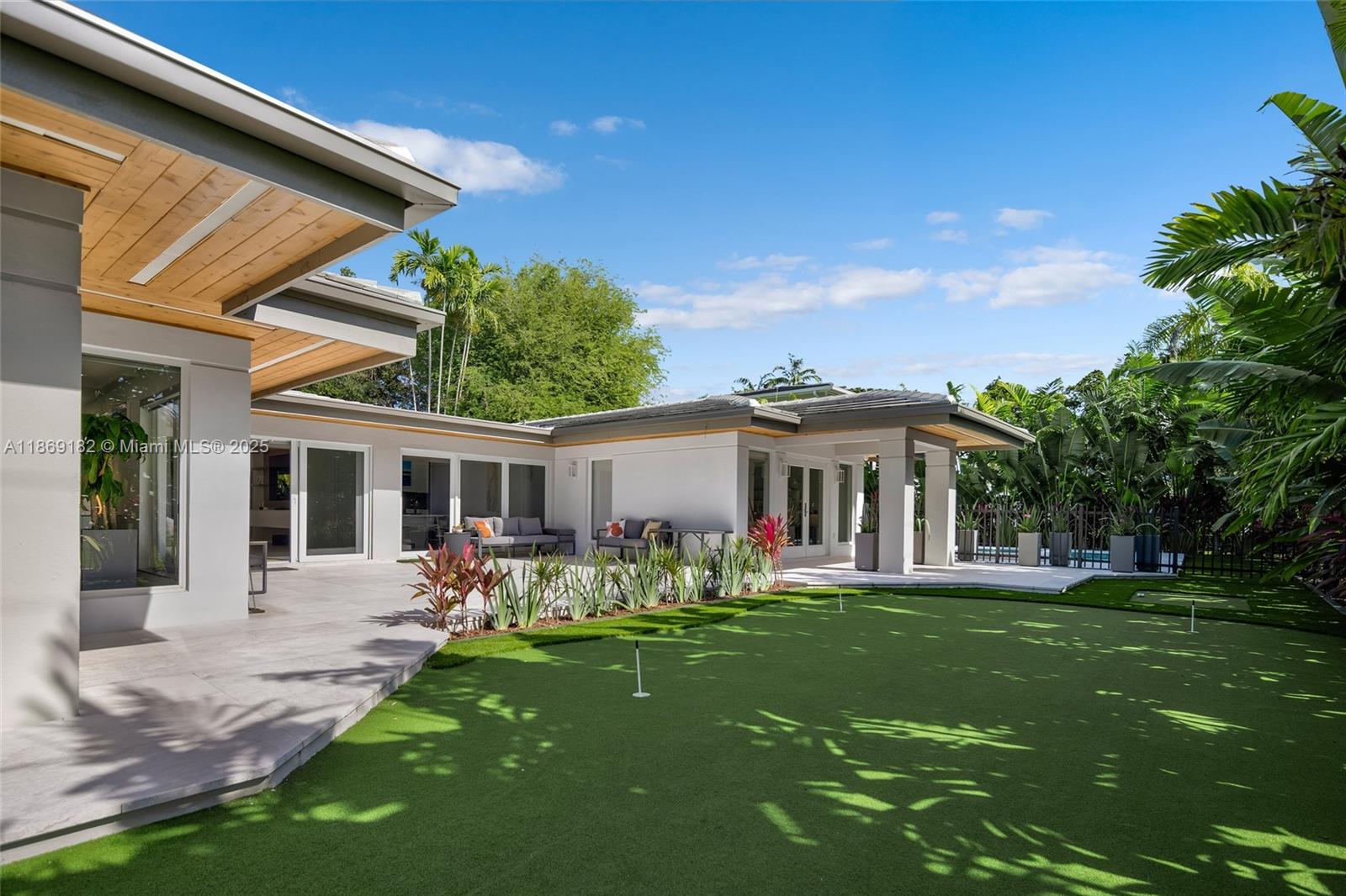 C GAB COUNTRY CLUB SEC 5 - Residential