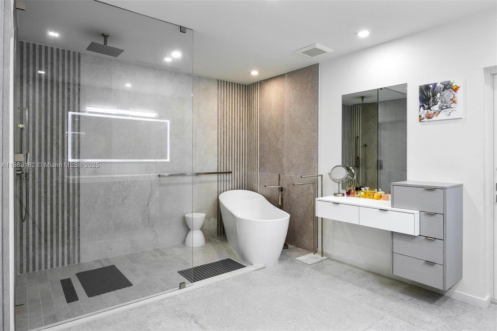 C GAB COUNTRY CLUB SEC 5 - Residential