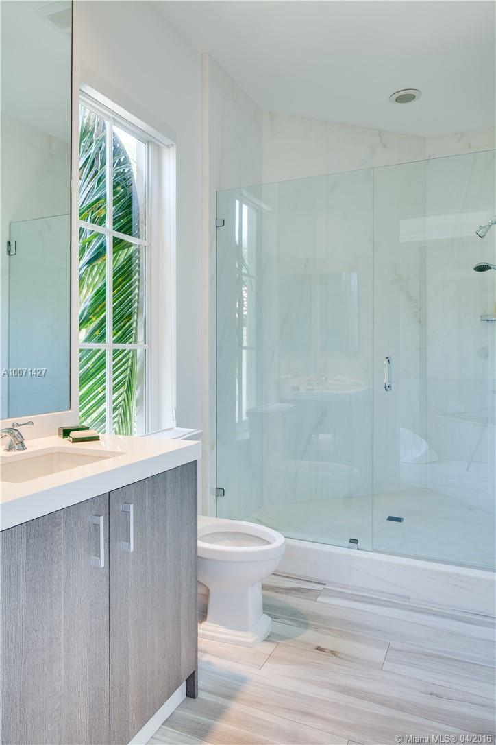 Lindisfarne/Fisher Is Sec - Residential