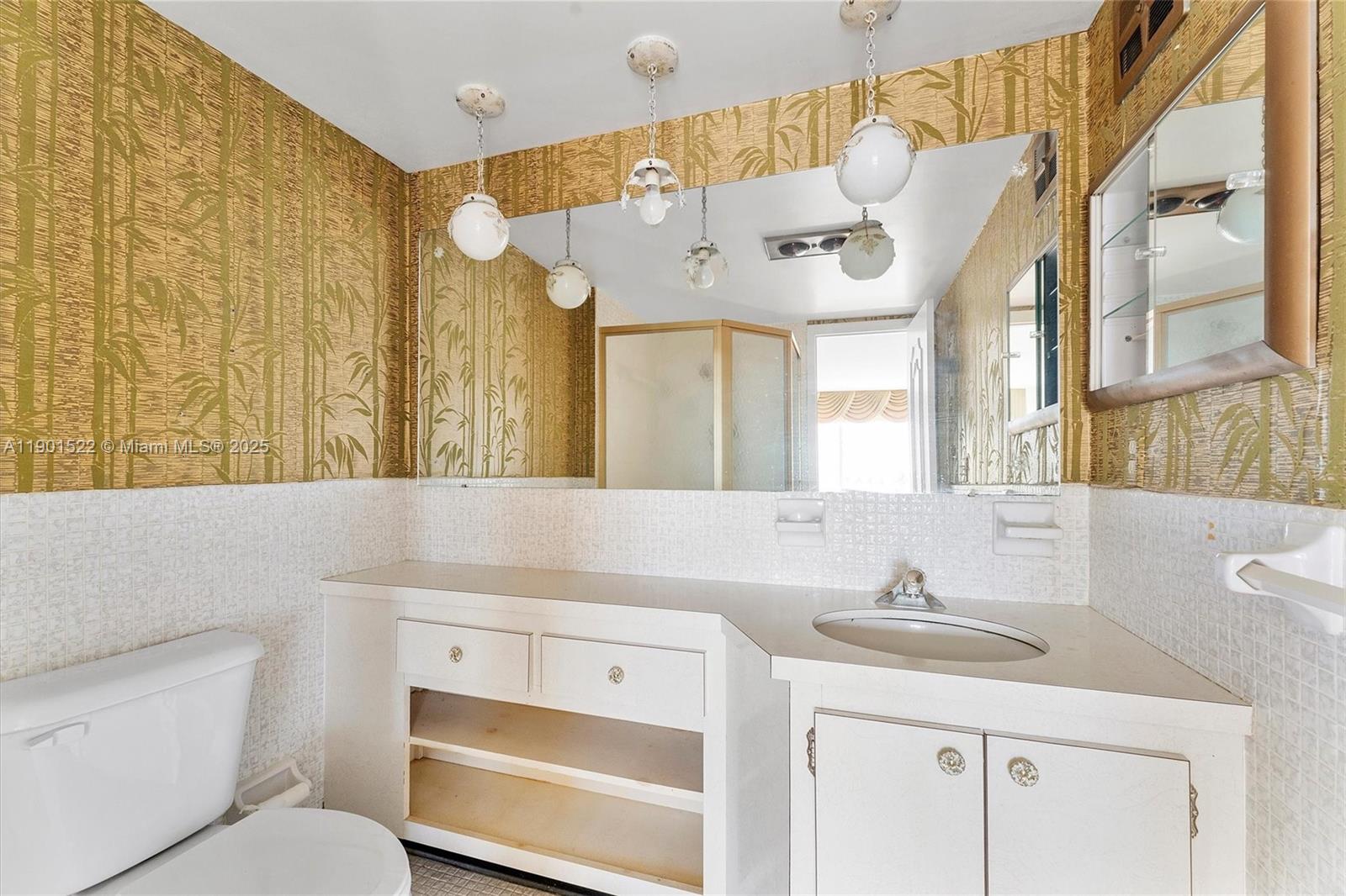 CRANE CREST APTS CO-OP - Residential