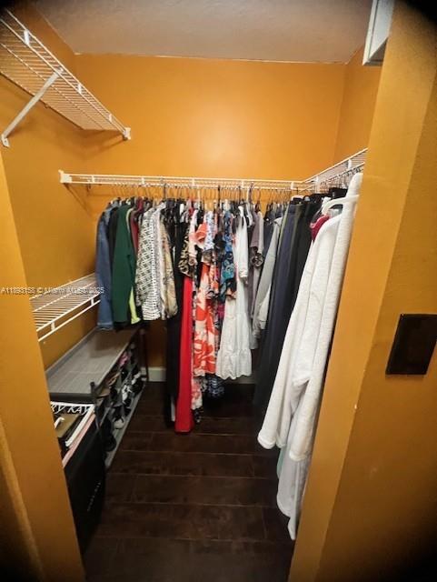 PEMBROKE ISLES 1 - Residential